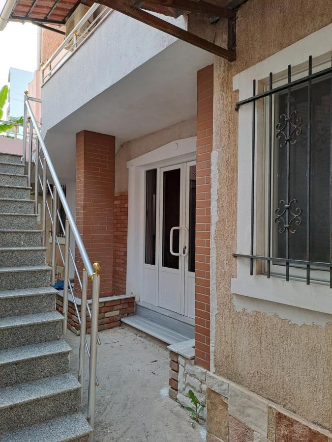 Barca Rooms Саранде Екстериор снимка