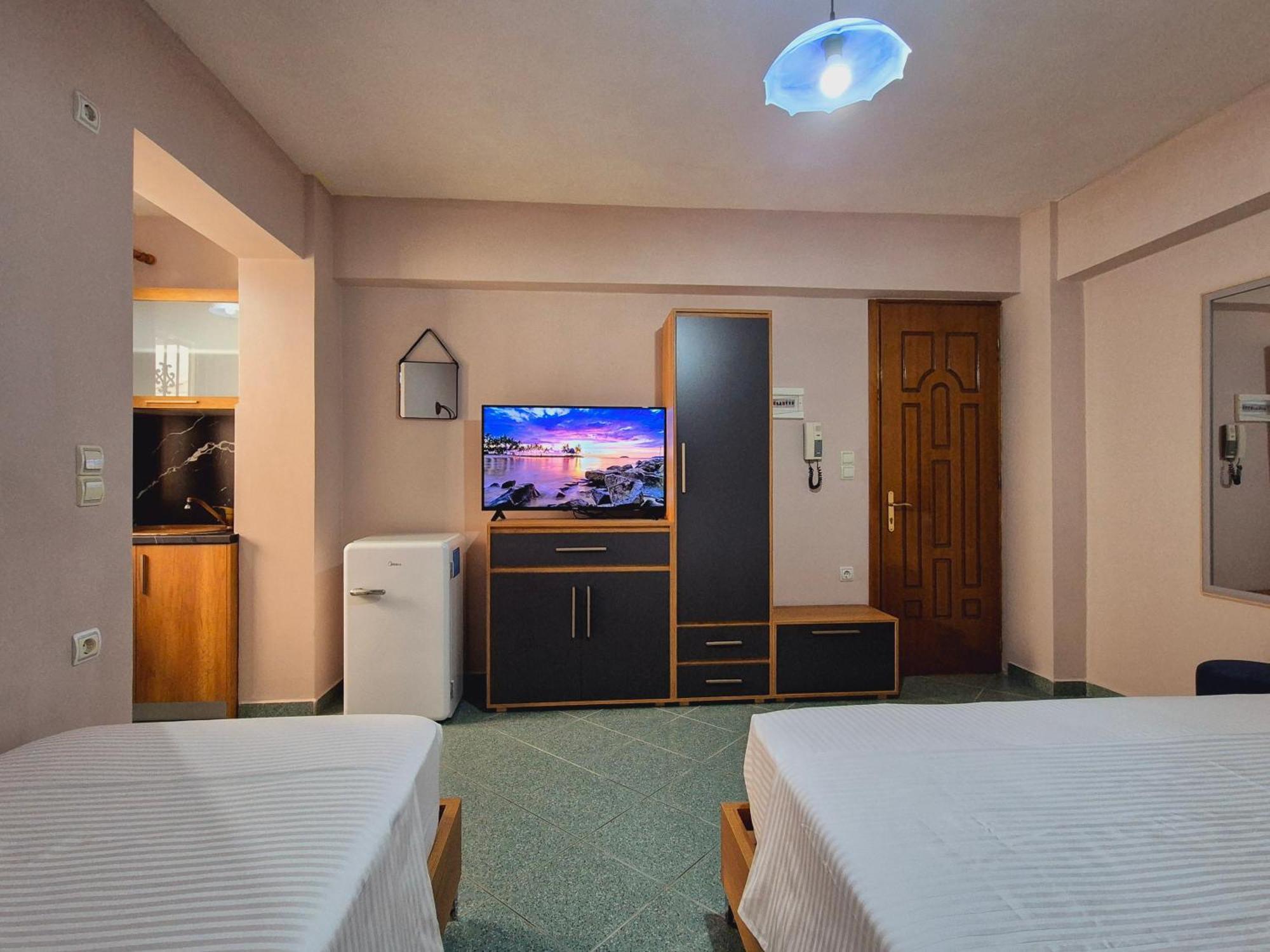 Barca Rooms Саранде Екстериор снимка