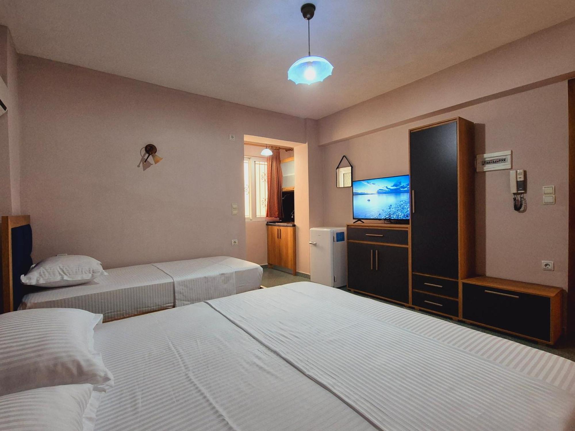Barca Rooms Саранде Екстериор снимка