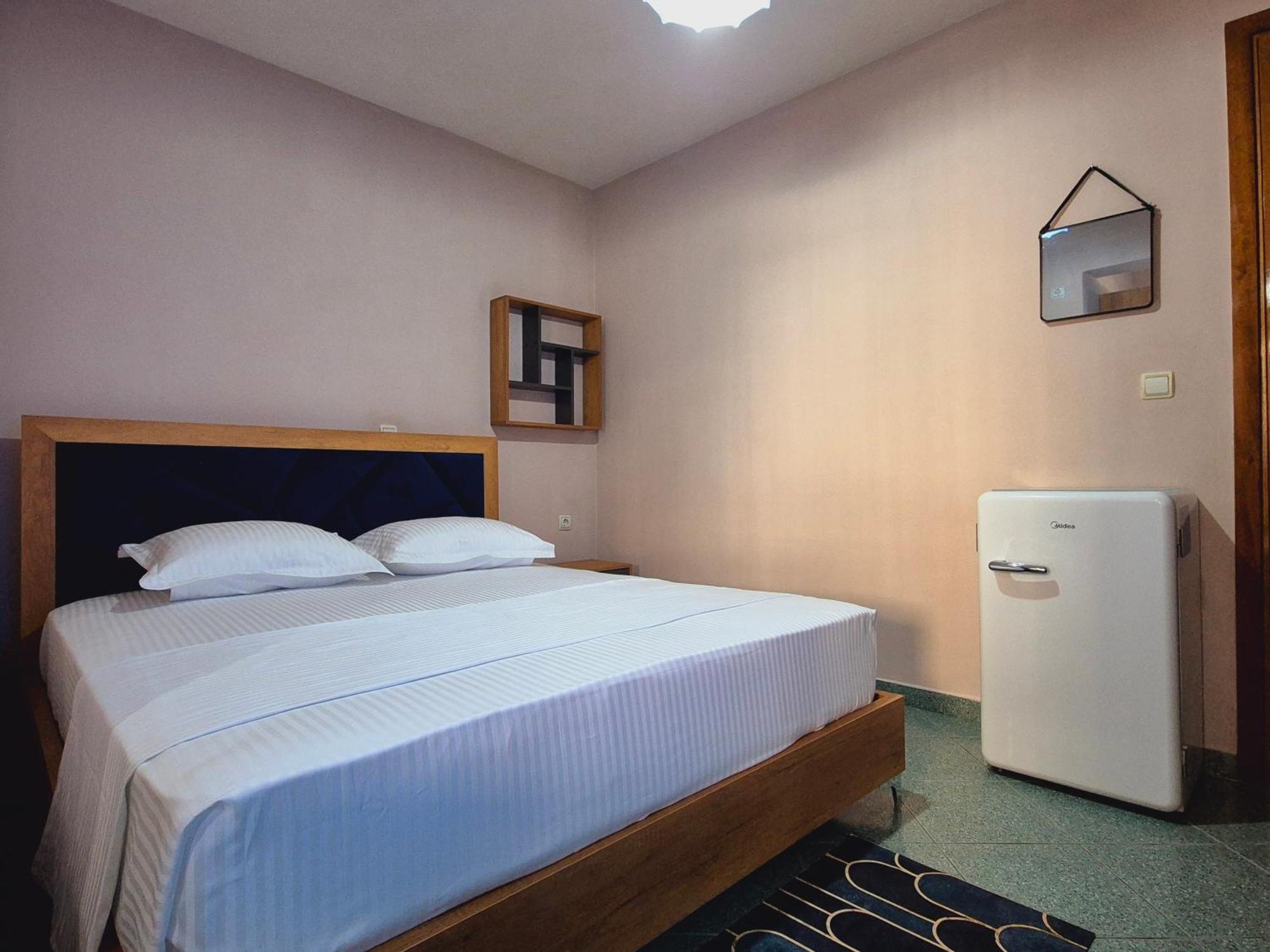 Barca Rooms Саранде Екстериор снимка
