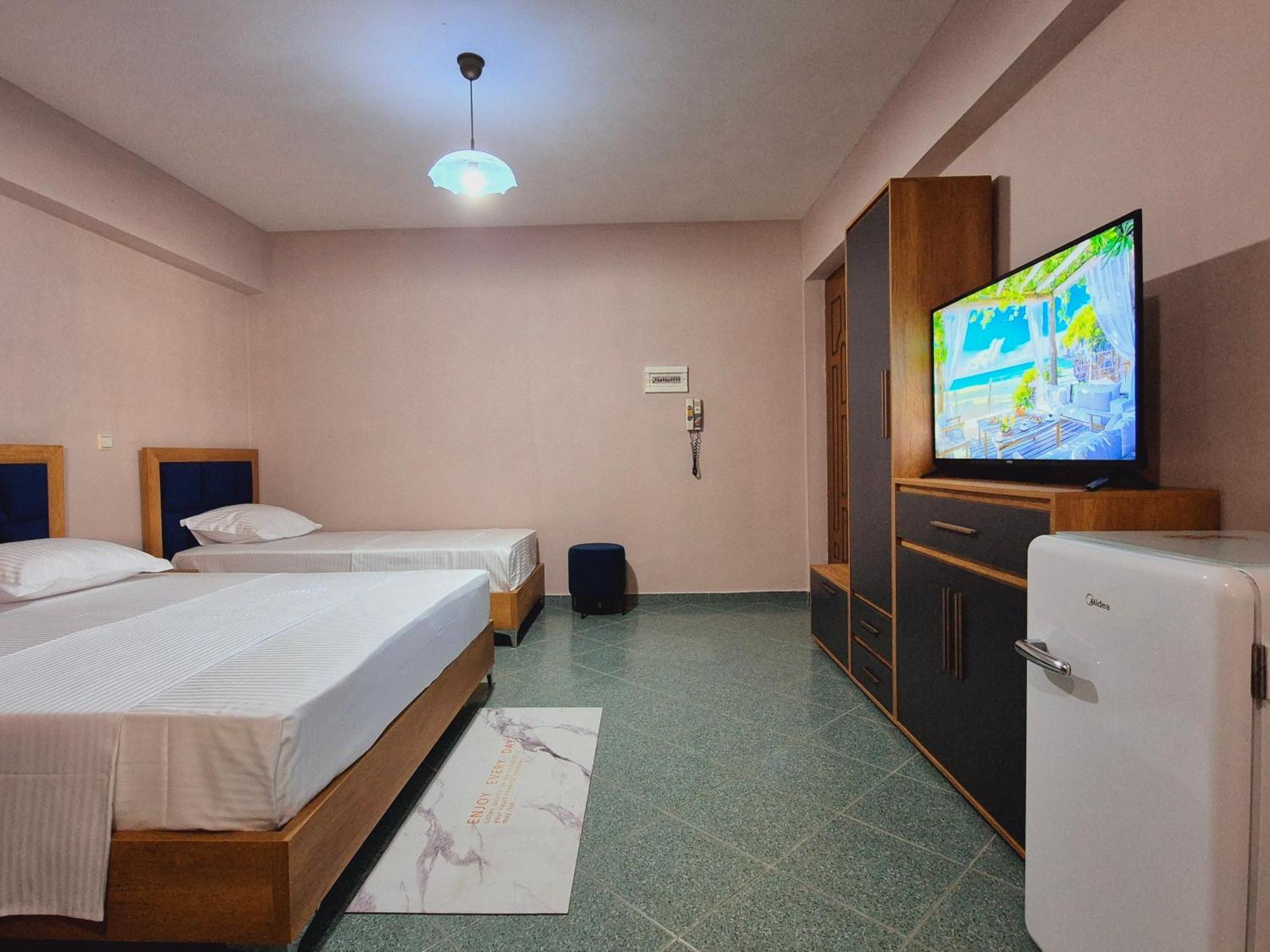 Barca Rooms Саранде Стая снимка